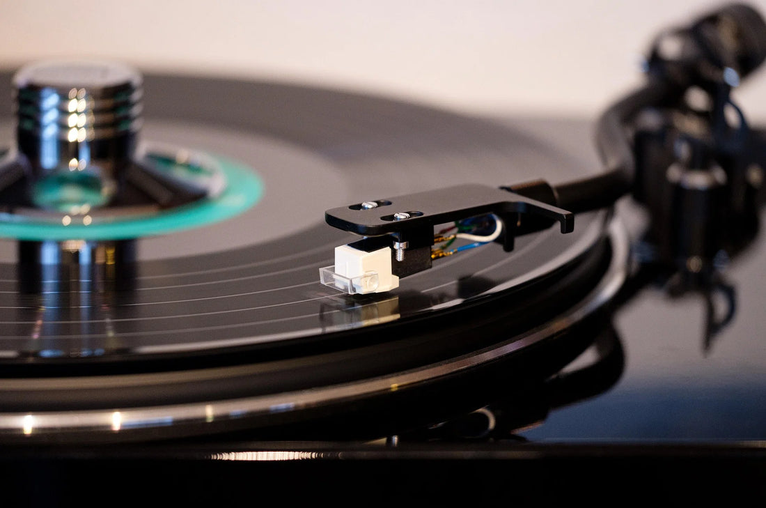 Audiophile 2026: Vinyl, CDs, Hi Res Streaming and the New Battle for Better Sound